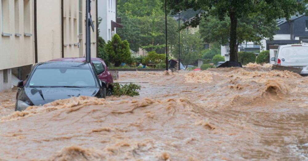 Жертвами наводнения в Германии стали более 40 человек (ФОТО, ВИДЕО)