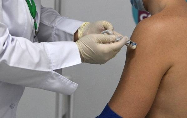 В Архангельской области ввели обязательную COVID-вакцинацию
