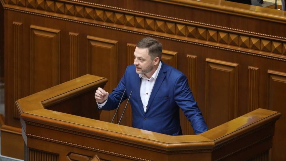 Новым главой МВД Украины назначен депутат Денис Монастырский
