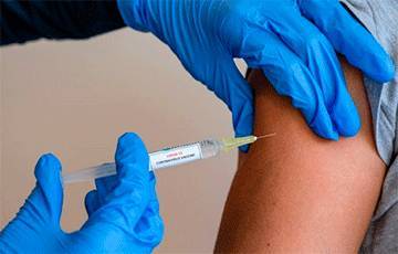 Беларусь оказалась рядом с Зимбабве по темпам вакцинации от Сovid-19