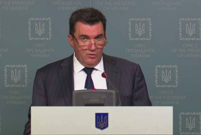 Данилов анонсировал усиление карантина в Украине