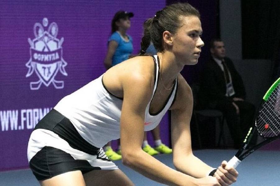 Вихлянцева уступила Заневской в четвертьфинале турнира в Лозанне