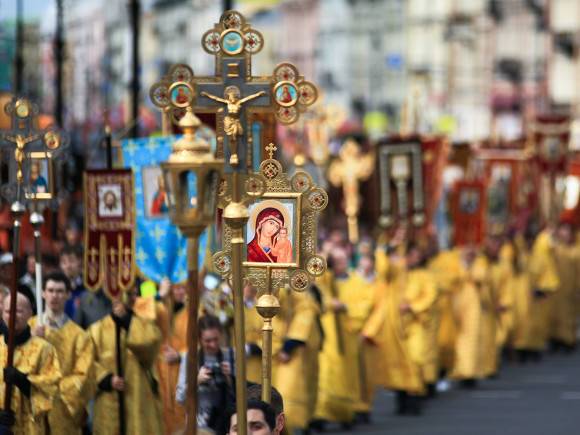 Православный олигарх Малофеев и 3 тыс. верующих поучаствовали в запретном крестном ходе в Екатеринбурге (фото)
