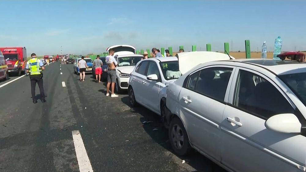 В Румынии столкнулись 55 машин