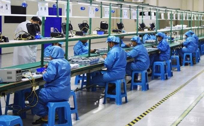 Полностью роботизированная фабрика Xiaomi будет производить до 10 млн смартфонов в год