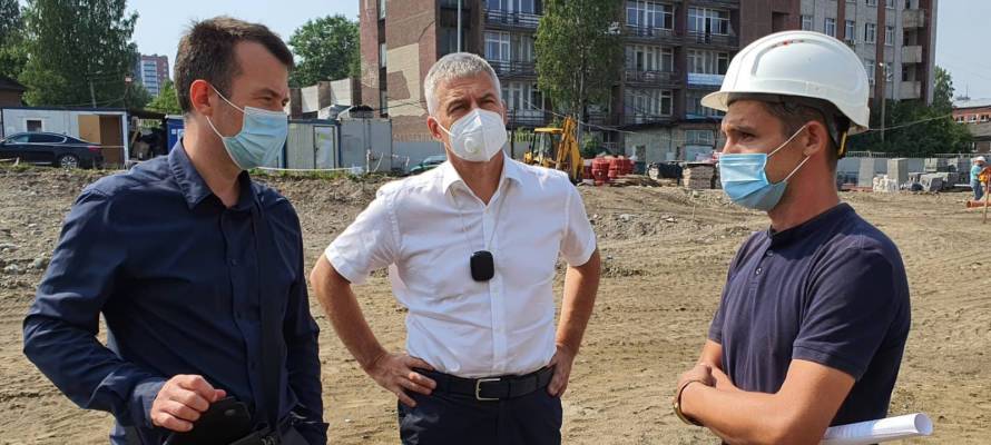 Глава Карелии оценил реконструкцию автовокзала в Петрозаводске