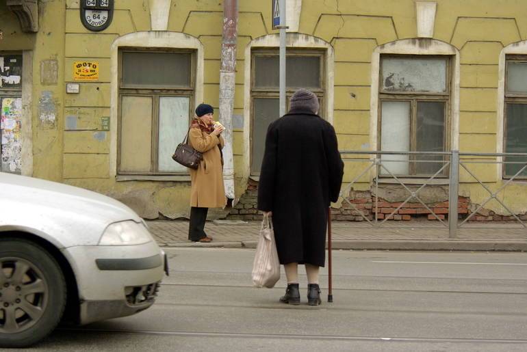 В Петербурге мошенница украла у пенсионерки 150 тыс. рублей