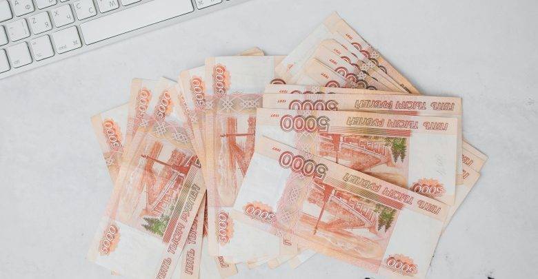 Правительство выделило на выплаты школьникам свыше 204 миллиардов рублей