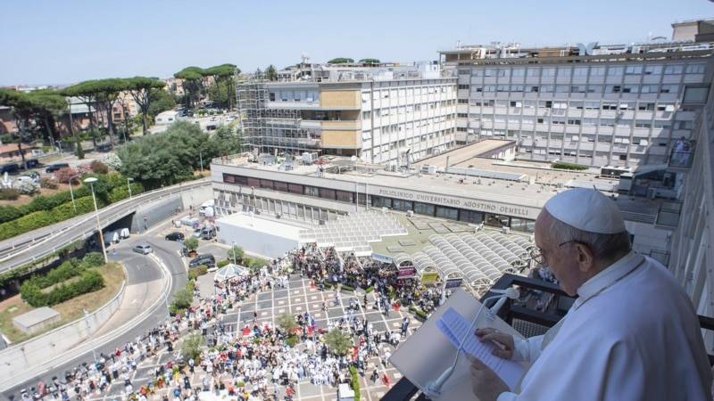 Папа Франциск призвал кубинцев к диалогу
