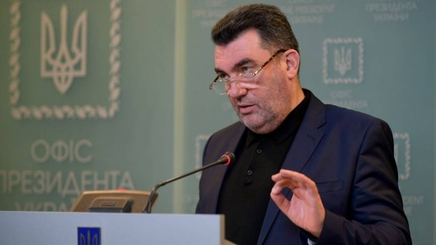 Украинский эксперт назвал главу СНБО Алексея Данилова провинциальным быдлом