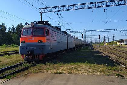 Трое россиян погибли под колесами поезда