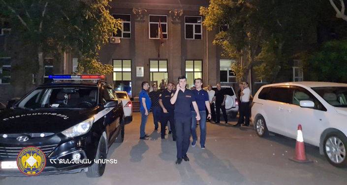 Стрельбу в центре Еревана открыл брат бизнесмена Хачатура Сукиасяна - СМИ