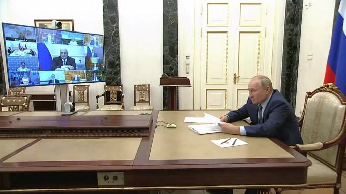 Путин рассказал о четырех нерешенных проблемах РФ
