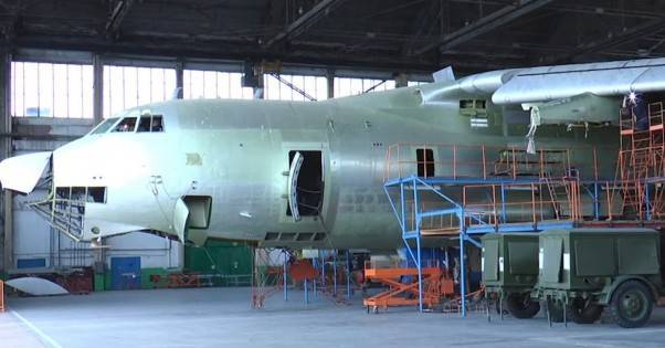 Сумнівна фірма стала головним виконавцем послуг з ремонту літаків ІЛ-76 для ЗСУ — ЗМІ