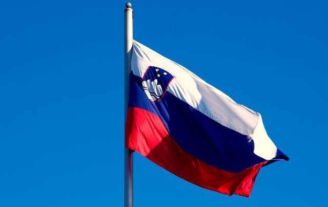 Словения пообещала принять участие в саммите Крымской платформы