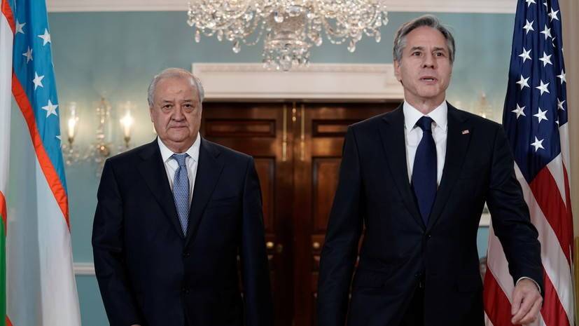 Блинкен провёл переговоры с главами МИД Узбекистана и Таджикистана