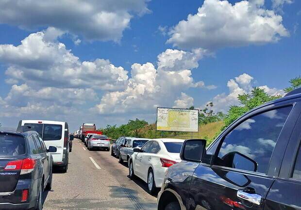 Пробки и ДТП в Одессе утром 2 июля: Объездная стоит