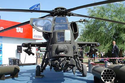 Турецкий тяжелый боевой вертолет ATAK-2 получит украинские двигатели