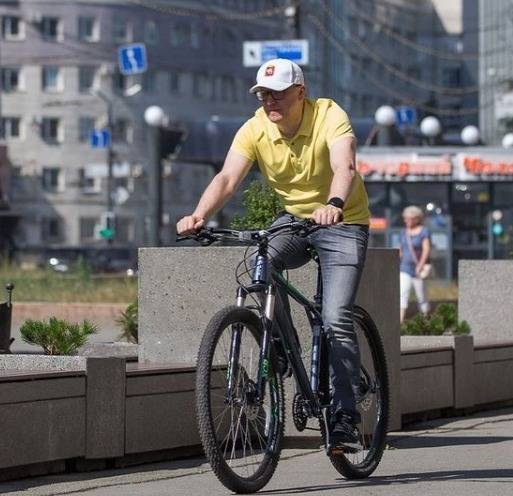 Текслер поручил Котовой написать программу развития велосети в Челябинске