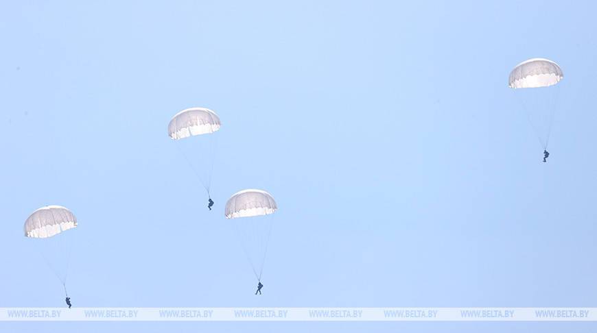 Чемпионат сил спецопераций по военно-прикладному парашютному многоборью пройдет 5-9 июля в Бресте