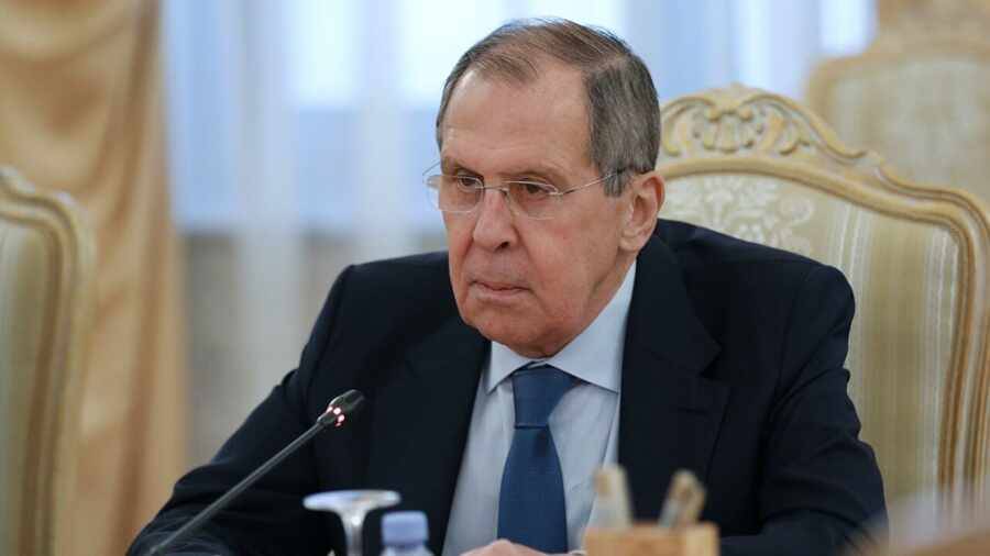 Лавров заявил, что Россия приветствует решение Бахрейна вернуть посольство в Дамаск