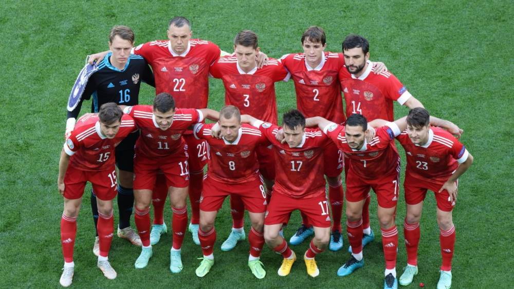 Черчесов винит в поражении сборной России перенос Евро