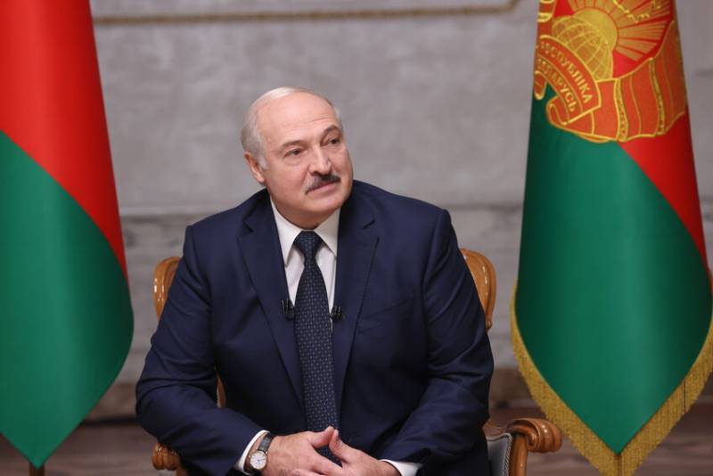 Лукашенко «научили» ценить братство с Россией