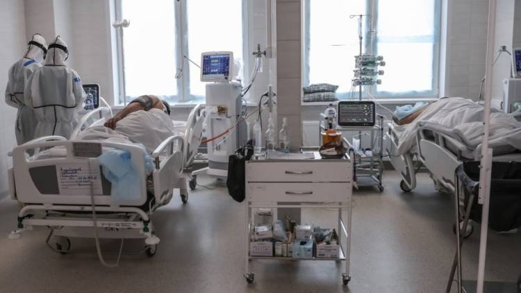 Нельзя же заразиться от детей: волгоградские власти отказываются платить компенсацию за смерть педиатра от Covid-19