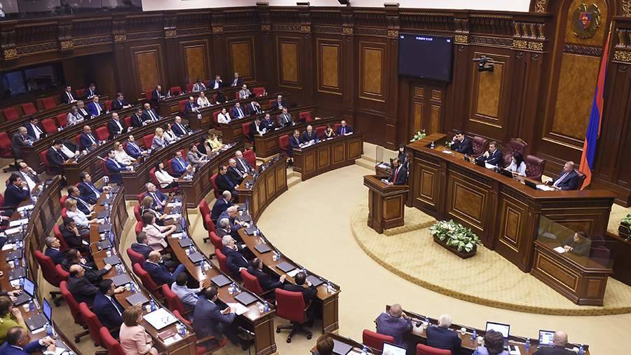 Четыре политсилы оспорили в КС результаты выборов в парламент Армении
