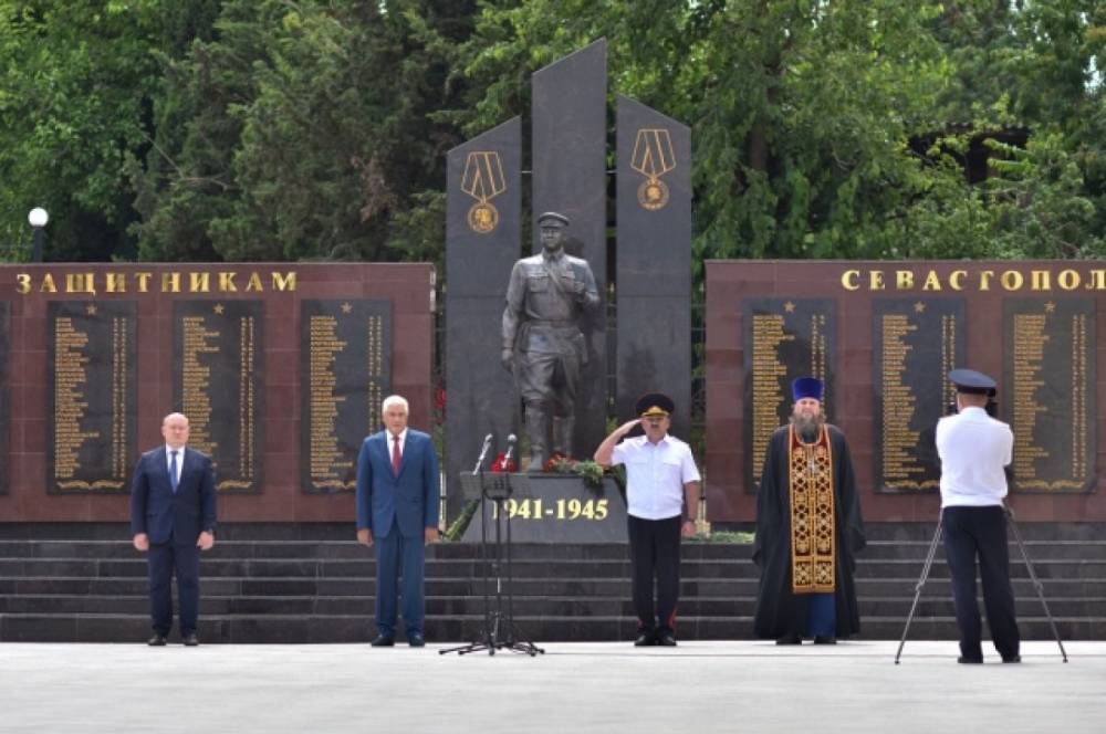 Колокольцев открыл мемориал советским милиционерам-защитникам Севастополя