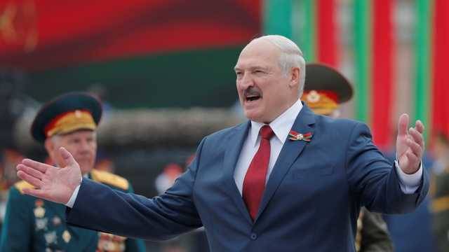 Лукашенко обвинил Украину в подготовке переворота в Беларуси