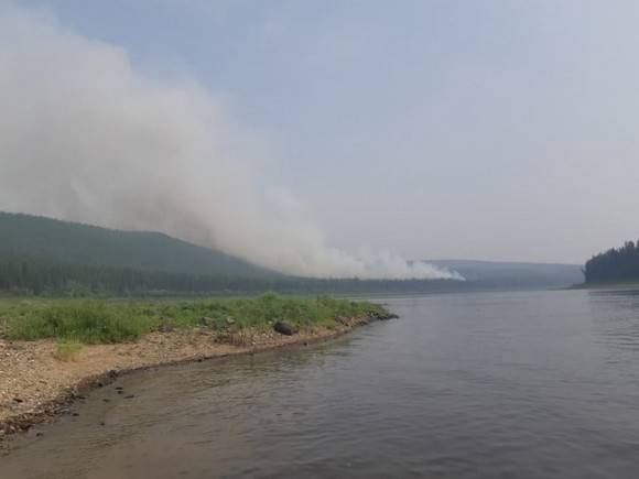 В Карелии трое пожарных пострадали в борьбе с огнем