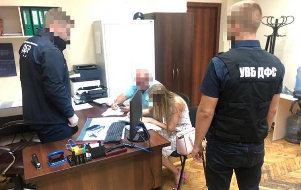 Чиновника киевской таможни уличили в махинациях на 6,5 млн