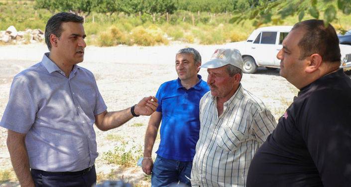 Омбудсмен Армении прибыл в Ерасх: будет составлен доклад по ситуации на границе Армении