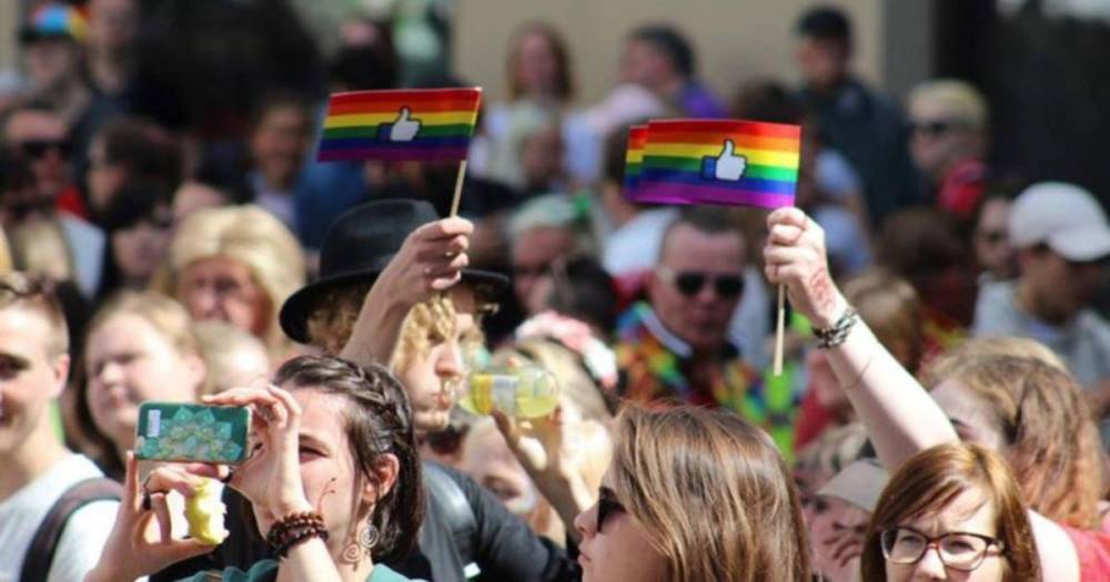 В Латвии в День ВДВ решили провести гей-парад