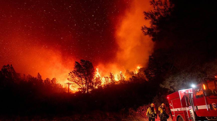 Более 500 тыс. га земли охвачены природными пожарами на западе США