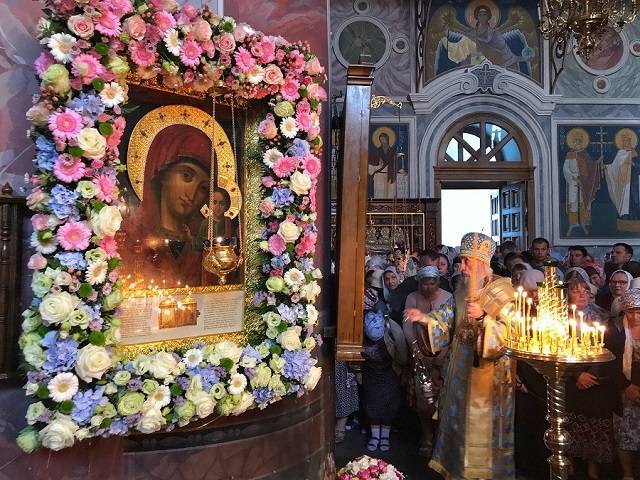 День Казанской иконы Божией матери: что нельзя делать в этот светлый праздник