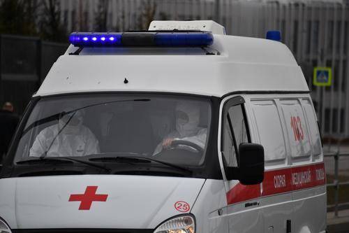 При столкновении «Газели» с грузовиком в Ростовской области получили травмы семь человек