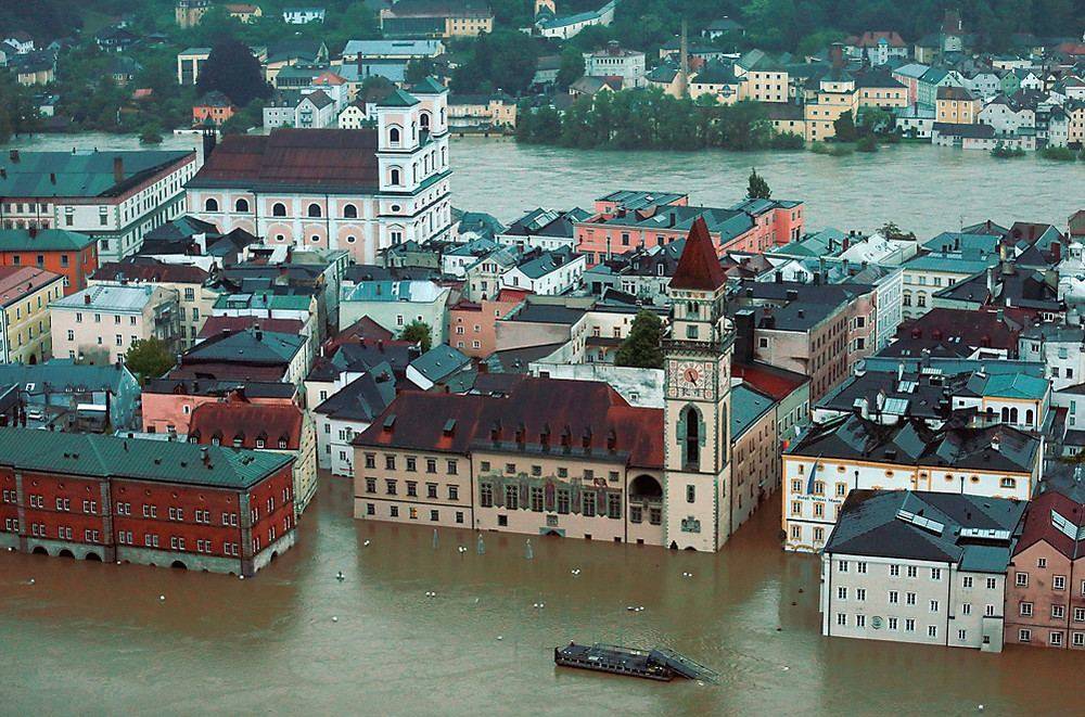 Число жертв наводнения в Германии возросло до 169