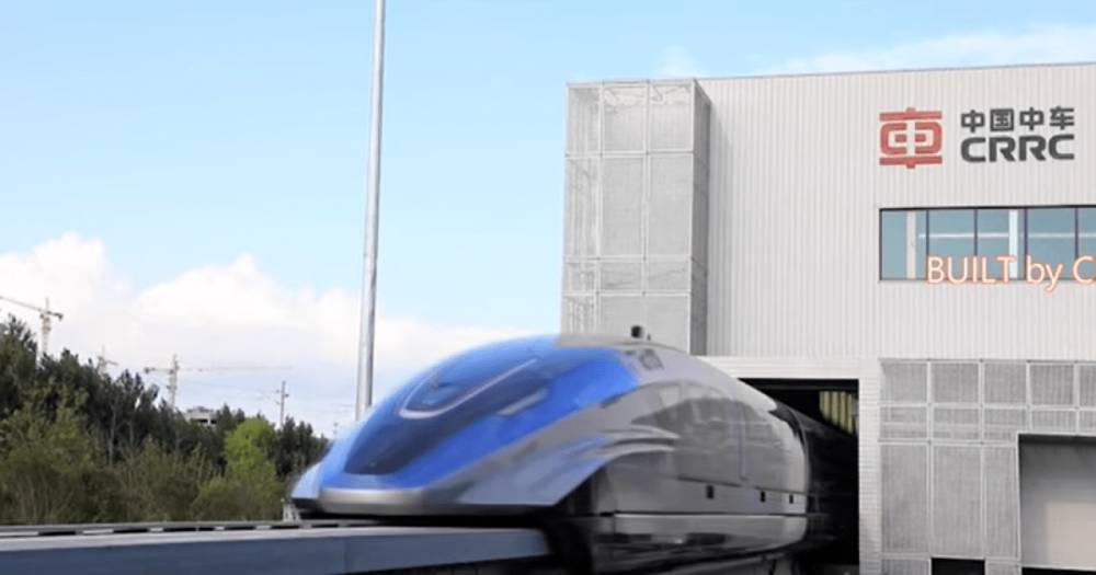 Китай построил поезд, способный разогнаться до 600 км/ч (видео)