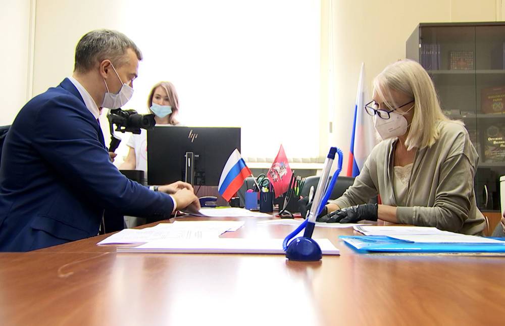 Ирина Белых подала документы для регистрации в качестве кандидата в депутаты