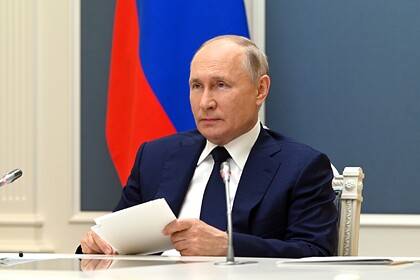 Путин призвал убедить россиян в необходимости вакцинации от COVID-19