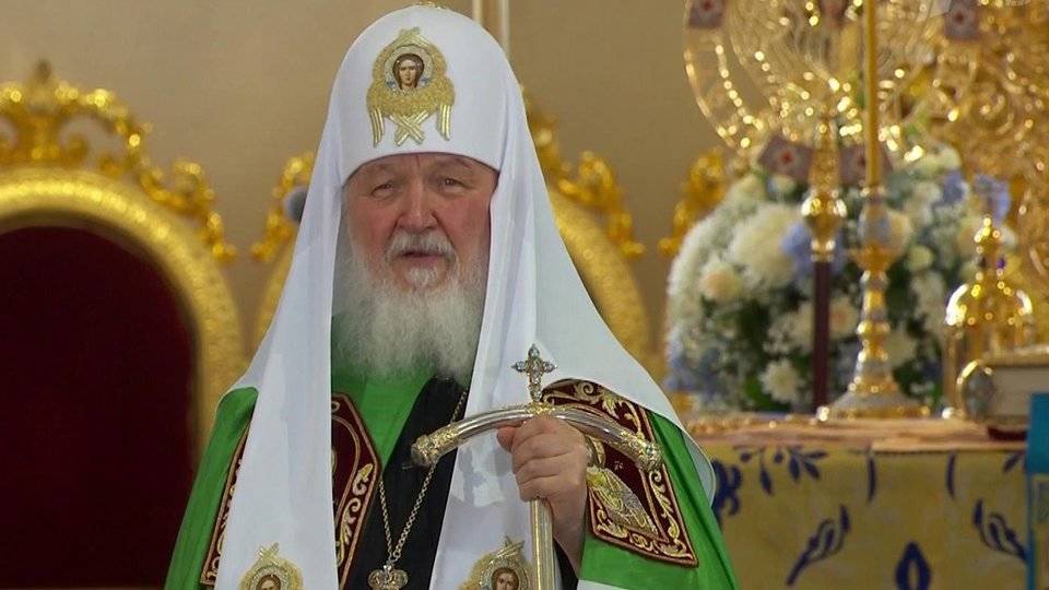 В Казани торжественно открыт и освящен воссозданный собор Казанской иконы Божией матери