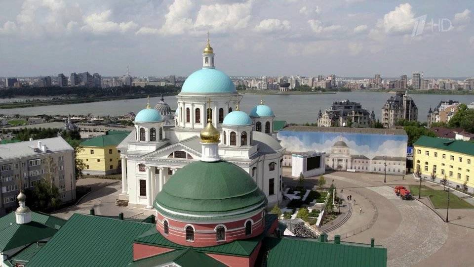 В Татарстане торжественно открыли возрожденный собор Казанской иконы Божией матери