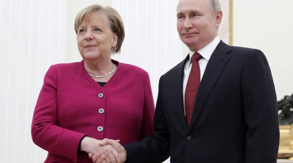 Меркель и Путин обсудили соглашение по «Северному потоку-2»