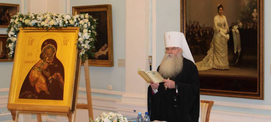 Карельский митрополит РПЦ примет участие в создании учебника по медицинской этике