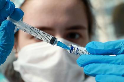 Объяснена необходимость второй дозы вакцины