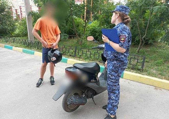 В Рязани поймали 12-летнего ребенка, управлявшего скутером