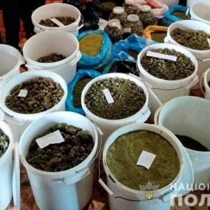 В Николаевской области у мужчины выявили 40 кг конопли. Фото