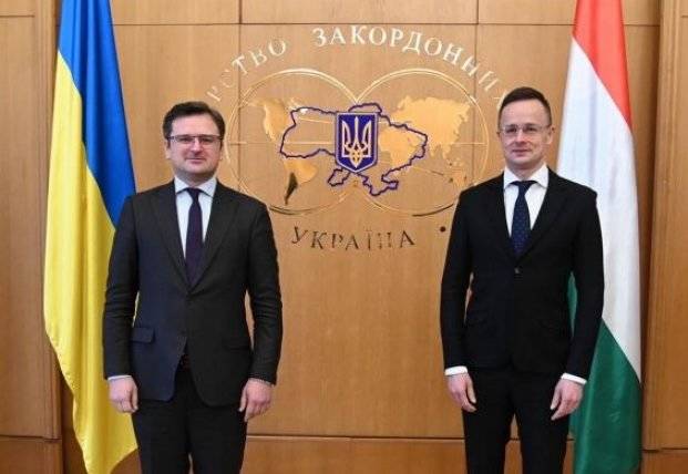 Украина и Венгрия подписали соглашение о признании дипломов